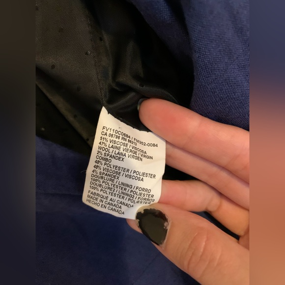 Two piece pants suit - Picture 10 of 14